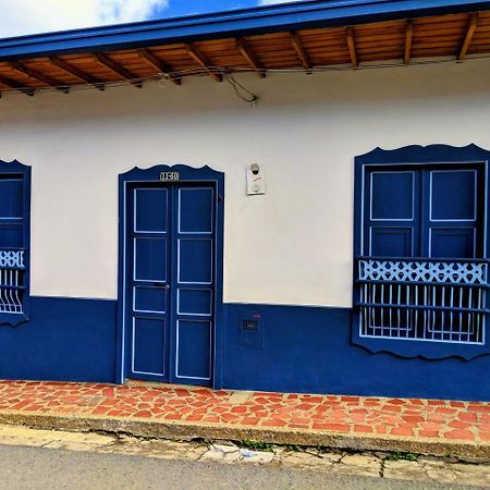 Vivienda Turistica - Casa De Carola Hotel คาร์ดิน ภายนอก รูปภาพ