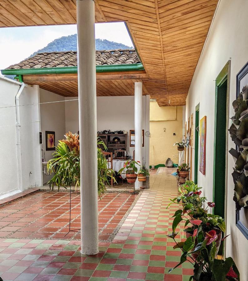 Vivienda Turistica - Casa De Carola Hotel คาร์ดิน ภายนอก รูปภาพ