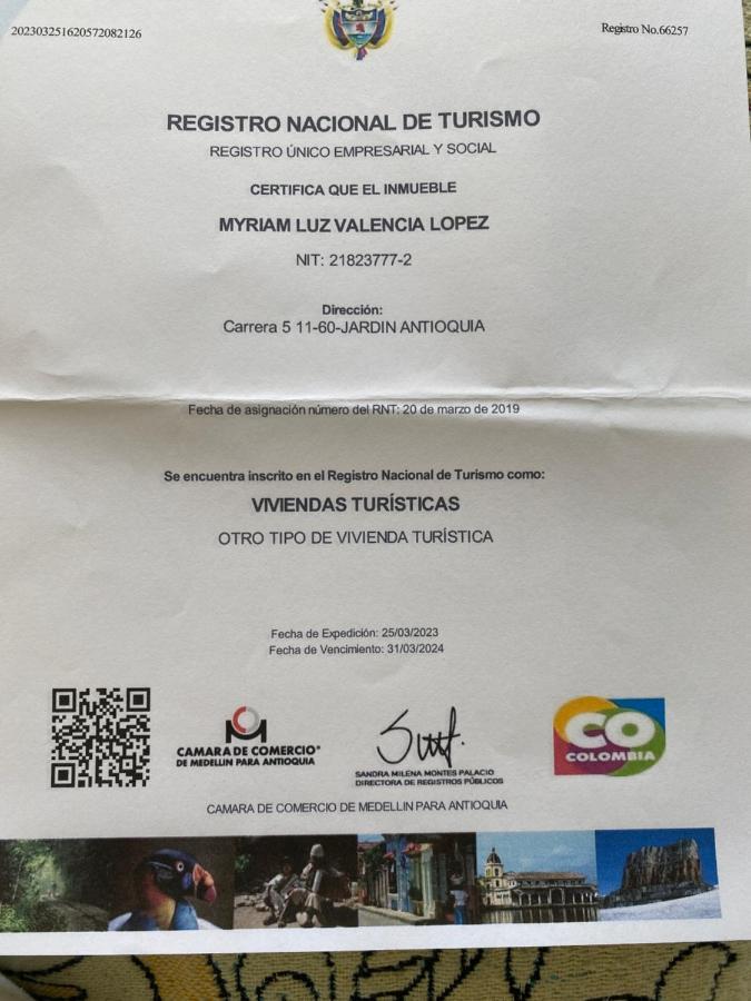 Vivienda Turistica - Casa De Carola Hotel คาร์ดิน ภายนอก รูปภาพ