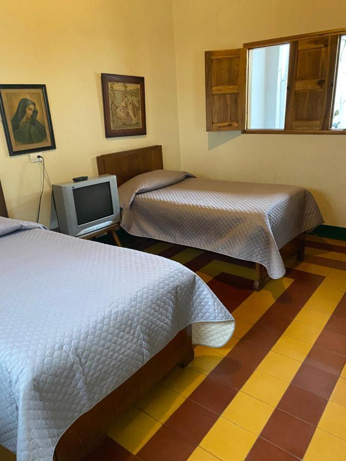 Vivienda Turistica - Casa De Carola Hotel คาร์ดิน ภายนอก รูปภาพ