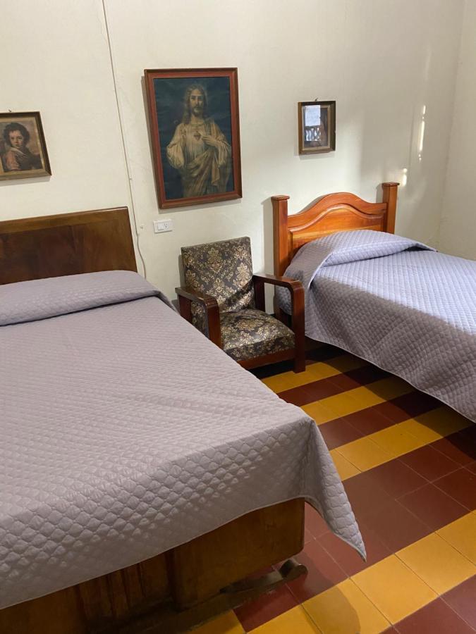 Vivienda Turistica - Casa De Carola Hotel คาร์ดิน ภายนอก รูปภาพ